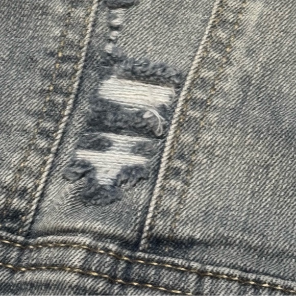 🧥 Distressed Denim Jacket with Plaid Lined Hood - Medium Wash M - Picture 12 of 14